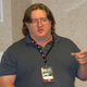 Image for article titled DICE 2009 Puts Gabe Newell Behind A Podium